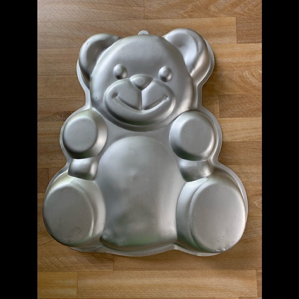 VINTAGE 1982 Teddy Bear Cake Pan